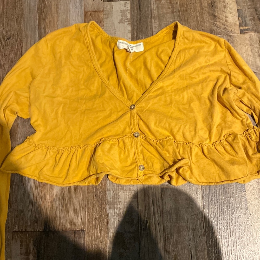 MUSTARD URBAN OUTFITTERS LONG SLEEVE SHIRT